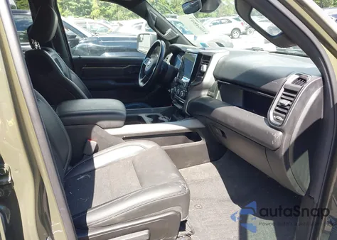 2021 Ram 1500 Big Horn 4X4 5'7 Box из США, поврежденный, VIN 1C6SRFFT6MN696415